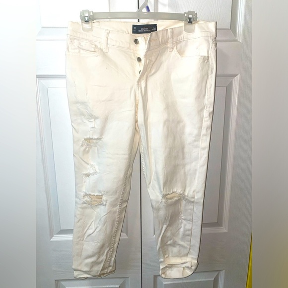 Hollister Denim - Hollister Womens Capri Jeans Size 11